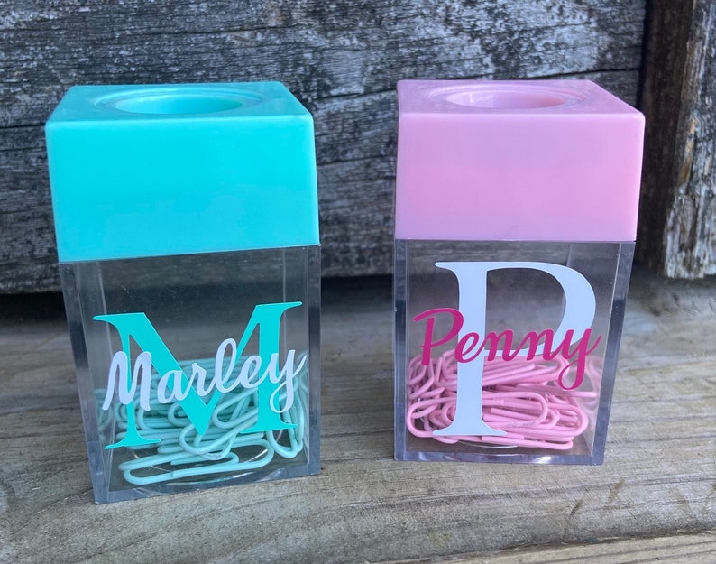 Personalized Pencil Clip Holder Teacher's Gift Cute Desk Supplies Pink Desk Accessories Teacher Appreciation Boss's Gift Cute Paper Clip Holder Coworker Gift Paper Clip Holder Monogram Office Supplies