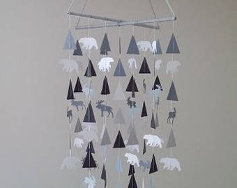 Baby mobile forest Boreale. Forest mobile. Baby mobile. Boreal mobile. Decorative mobile. Mobile made of cardboard. Decorative mobile.