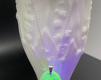 18 Inch Sterling Silver Chain with Gablonz Czech URANIUM Mint Satin Glass Pierced Floral Cabochon Pendant Necklace UV Glow