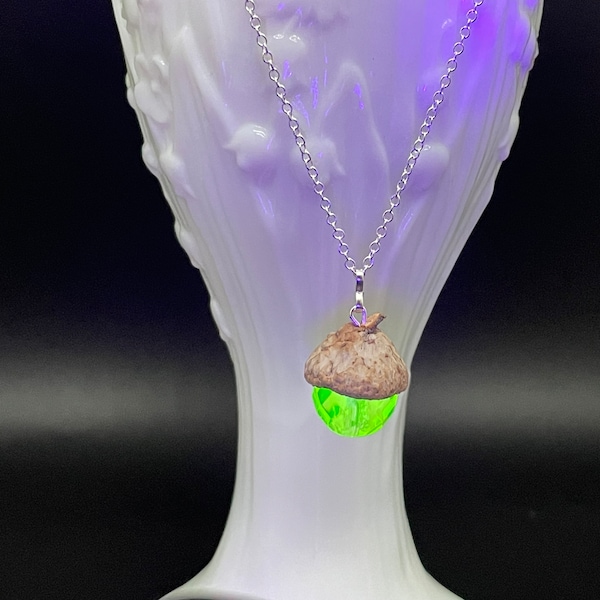 20 Inch Sterling Silver Chain with Czech URANIUM Bead ACORN Pendant Necklace UV Glow