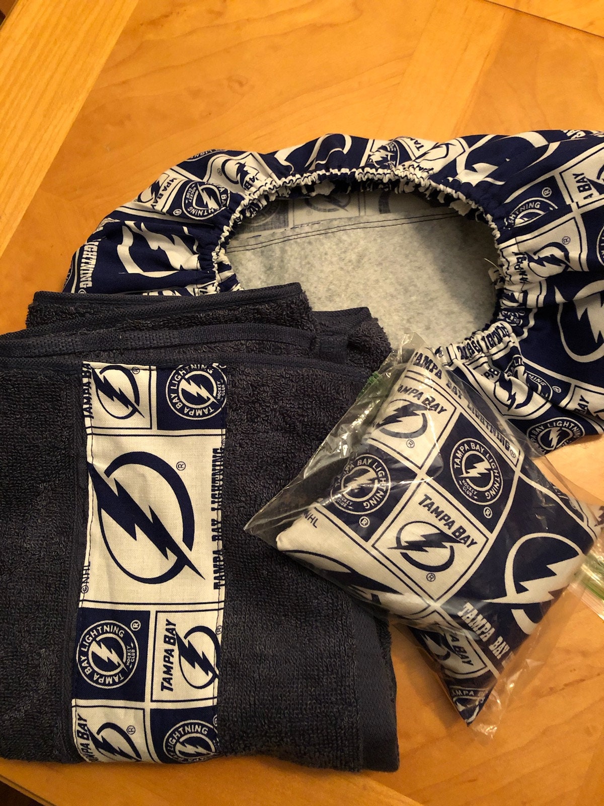 Tampa Bay Lightning Digital Camo NHL Fleece Fabric Remnants - College  Fabric Store