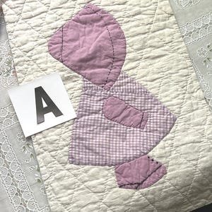 Vintage 1930s Sunbonnet Sue Quilt Blocks – Perfect for Slow Stitching, Junk Journals, and Cottagecore Projects - Set Two