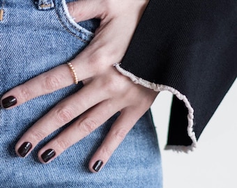 Bague perlée en plaqué or | Bague ajustable minimaliste en laiton