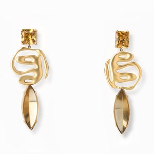 Exquisite 18 Kt Brushed Gold and 13.54 ct Gold Zircon Earrings with Removable 18 Kt Gold and 22.14 ct Citrine Drops