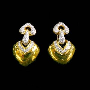 DIAMOND HEART EARRINGS - 1067BB236