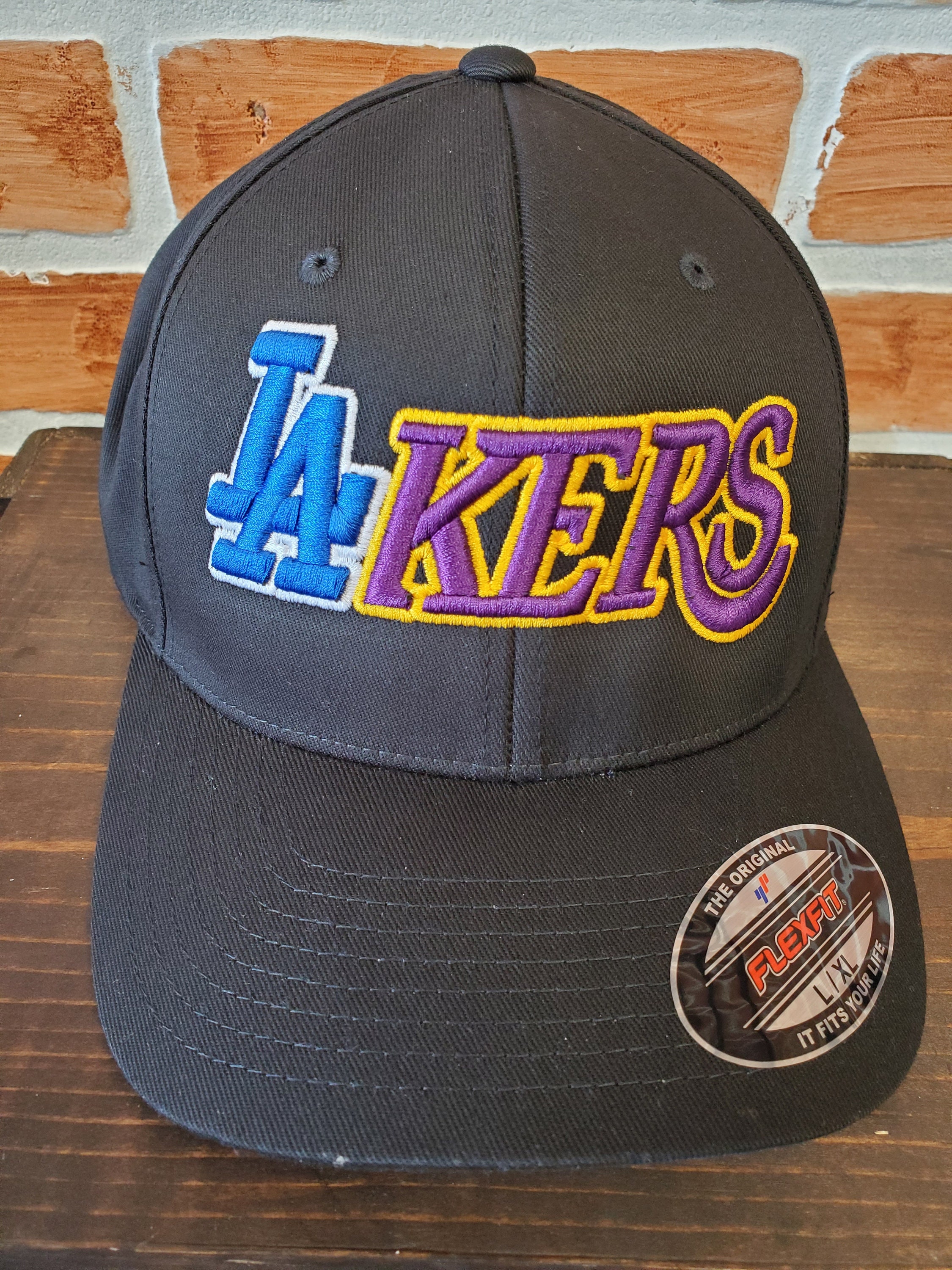 Los Angeles Dodgers / Lakers Flexfit Classic Fitted Hat -  Norway