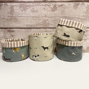 Handmade fabric storage basket / bread or planter I Sophie Allport Fetch Pets Pugs Labrador Sausage Dogs/ Dog toys or lead holder