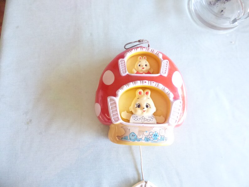 wind up musical toy