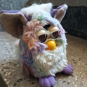1998 Vintage Furby Talking Original Interactive Tiger Electronics / Hasbro Model 70-800 the dye