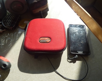 vintage TDK Outloud 12 CD Wallet With Built in 10w Speakers Connects to Mp3 Players iPod smartphone walkman great saund