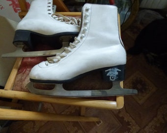 vintage white ice skates ICE LARK from polsport size 23 36 piruet23