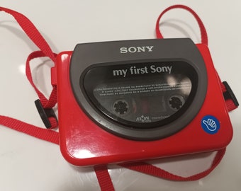 Lettore di cassette Sony Walkman vintage raro, cintura rossa originale, nuova cintura posizionata Il mio primo Sony, Sony, Sony Walkman, Lettore di cassette Sony, WM3000