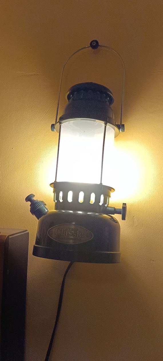OLD VINTAGE ORIGINAL PETROMAX NO.826 KEROSENE LANTERN LAMP