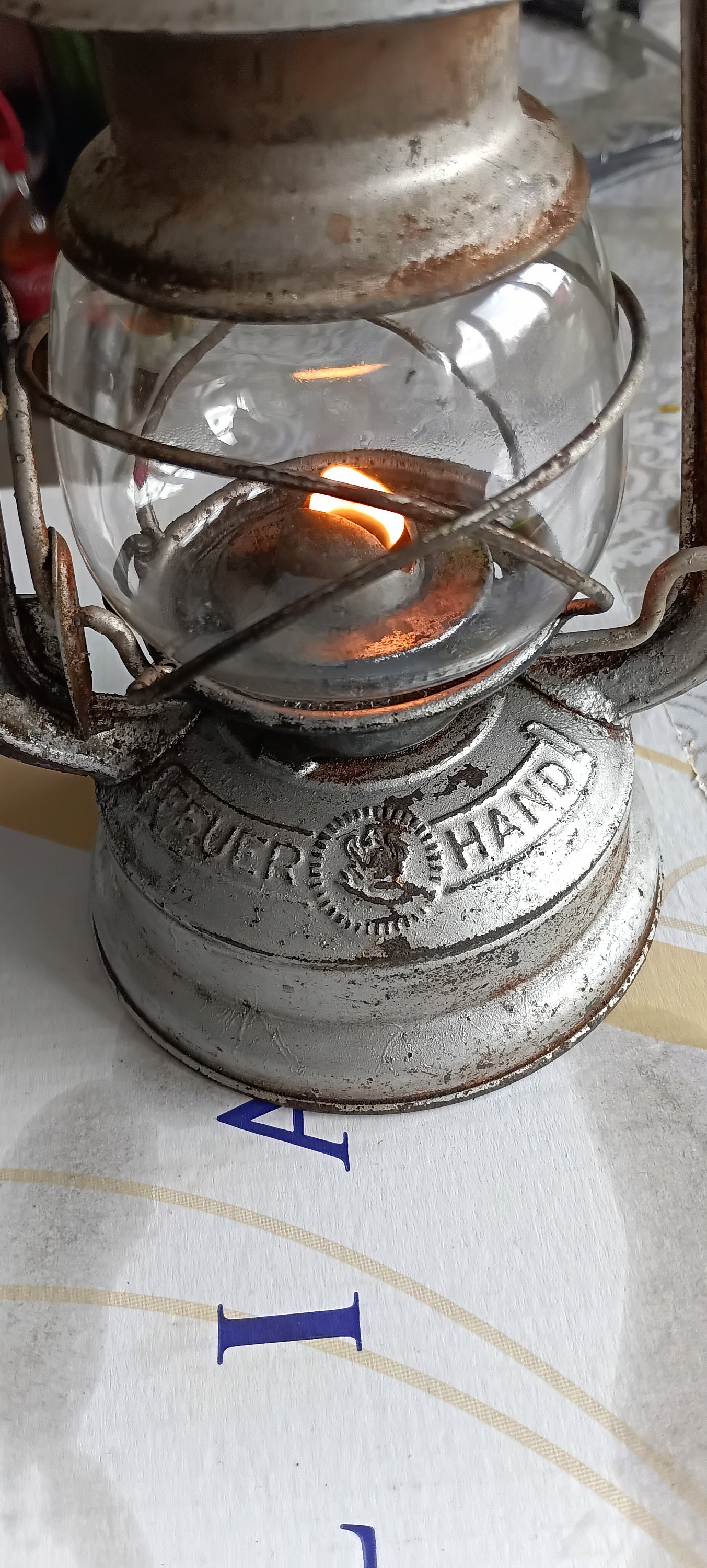 feuerhand №225 MEDIUM Feuerhand Nr. 225 Medium - The Loveland Lantern Collection