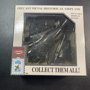 Model Power 5386 F-117 Night Hawk Stealth Jet 1:100 Diecast Postage Stamp NIB