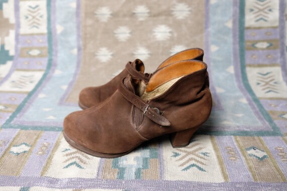 Vintage 30s 40s Boots chocolate brown leather sued