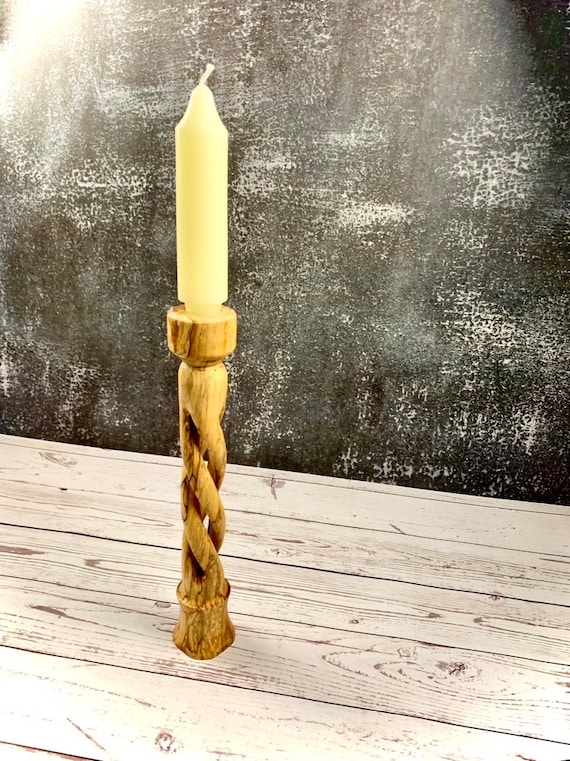 Carved Hollow Twist Twist Candle Holder