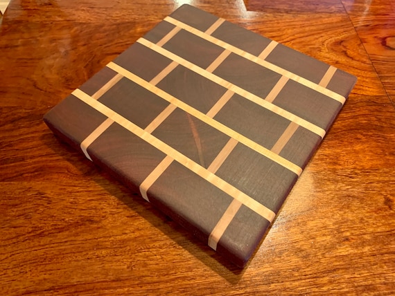 Brick Pattern Cutting Board