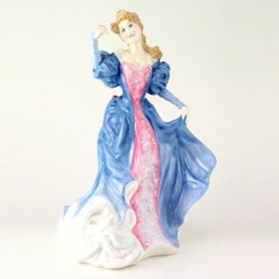 ロイヤルドルトン フィギュア 磁器像 クラシック プリティレディ