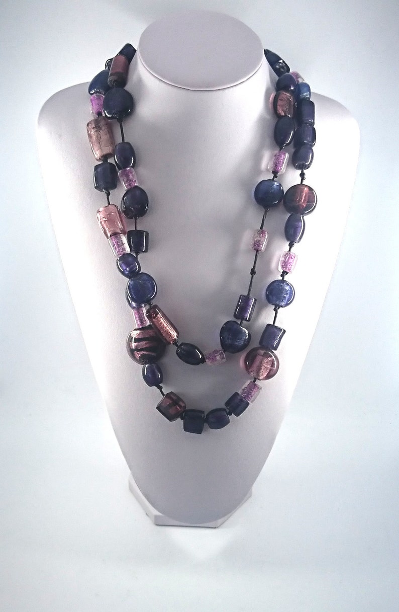 Vintage Very Long Purple Glass Beaded Chunky Necklace Costume Jewellery Jewelry Foil Glass