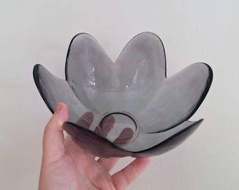 Vintage Hand-Blown Gray Flower-Shaped Glass Bowl | Textured Decorative Art Glass Bowl | Unique Vintage Flower Design
