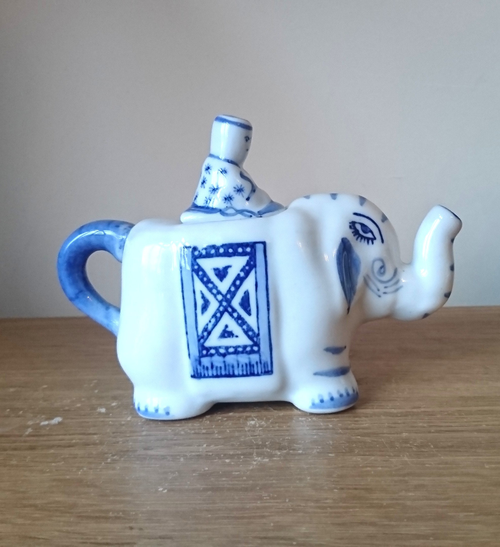 Vintage Blue and White Elephant Decorative Asian Elephant Etsy