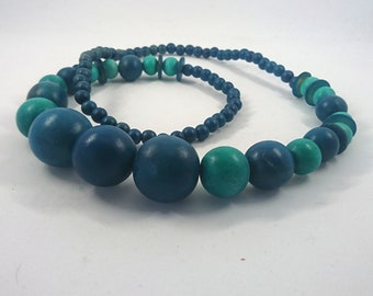 Vintage Blue Turquoise Chunky Beaded Necklace Wooden Gradient 1990's Costume Jewellery Jewelry