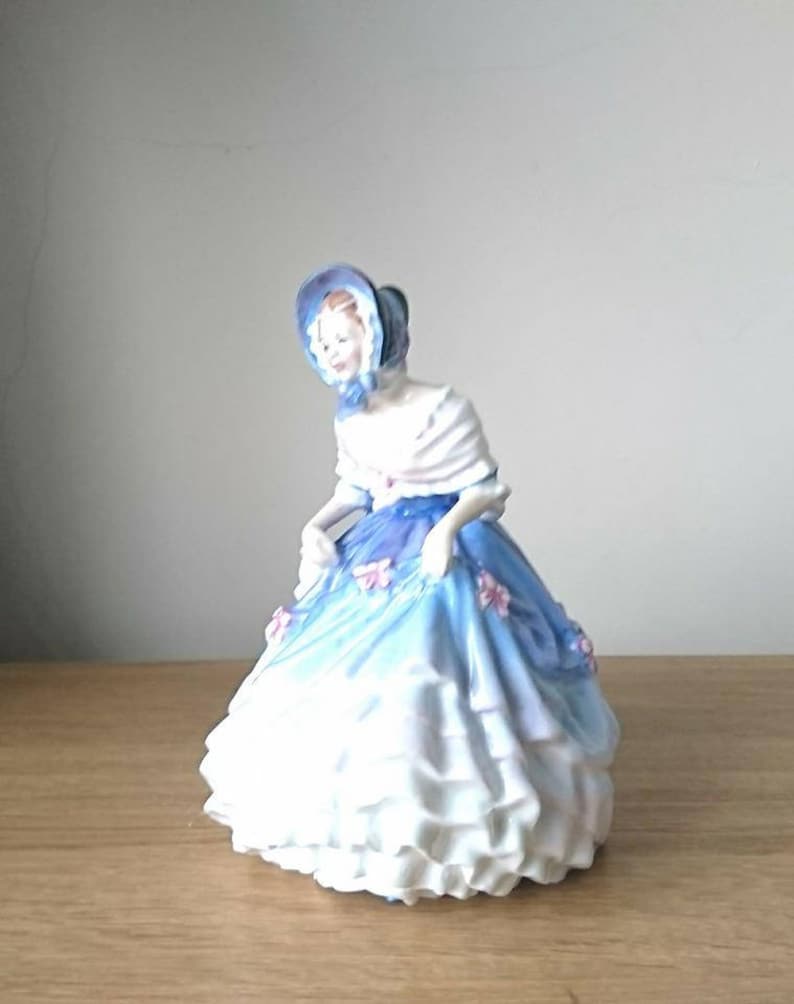 Royal Doulton Lady Figurine Alice HN3368 Year 1990 Collectable Etsy