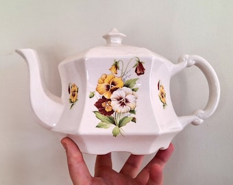 Vintage Ceramic Floral Teapot Retro 80's Teapot Floral Red Hand Painted Teapot, Afternoon Tea Party Made in England