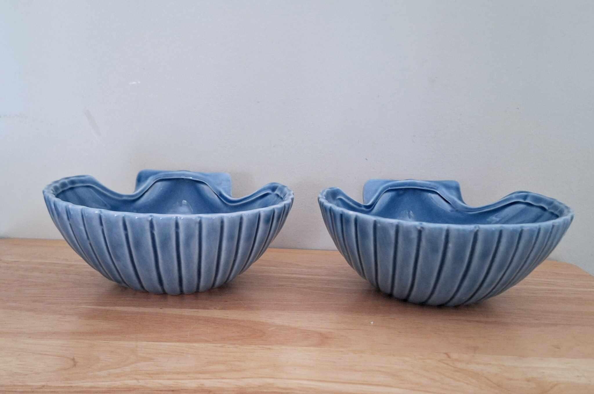 ヴィンテージブルーの貝殻セラミック皿2枚セット - 航海用の貝殻型