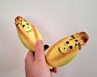 Vintage Corn Salt and Pepper Shakers – Hand-Painted Ceramic Cruets | Retro Kitchen Décor | Collectible Tableware