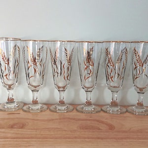 Vintage 1960's Sherry Glasses Kitsch Retro Drinking Glasses Gold Leaf Modernist Liqueur Glasses Set of 6 Gold Gilt