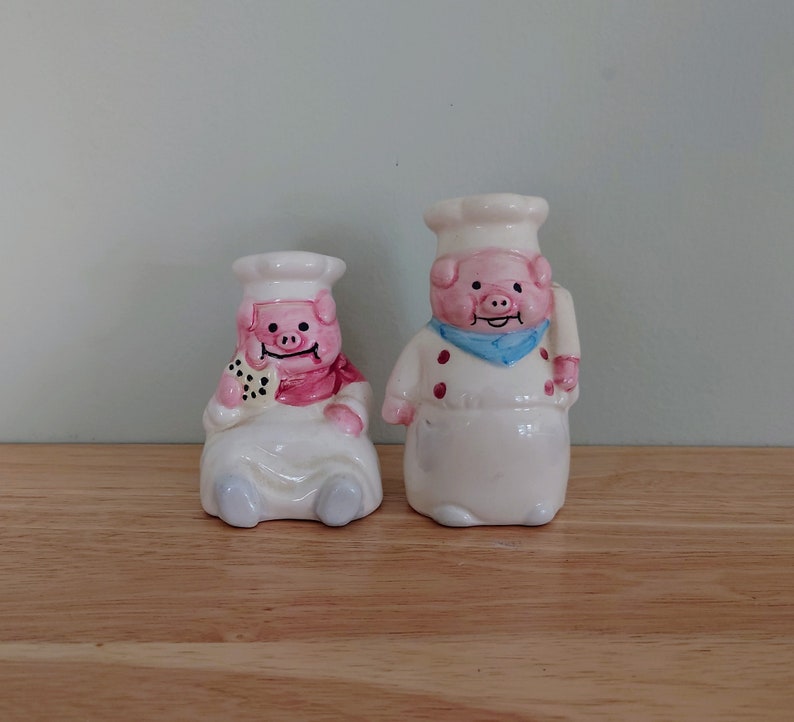 Vintage Chief Pig Pink Salt and Pepper Shakers Cruet Set Novelty Shakers Collectible Kitchenalia Pottery Tableware Dispensers image 3