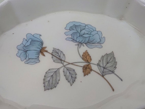 Wedgwood 'Ice Rose' Trinket Dish Pin Dish Porcela… - image 3