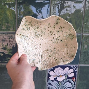 Studio Pottery Leaf Bowl Handmade Ceramic Dish Speckled Glaze Botanical Trinket Bowl Decorative Home Decor