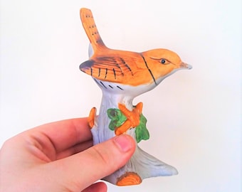 Vintage Bird Figurine Wren Collectable Ceramic Bird Ornament Wildlife British Nature