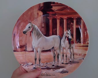 Plato decorativo de pared vintage con diseño de caballo Spode 'The Nobel Horse Collection', de porcelana fina. Plato decorativo coleccionable Spode con diseño de caballo, en caja, 1988.
