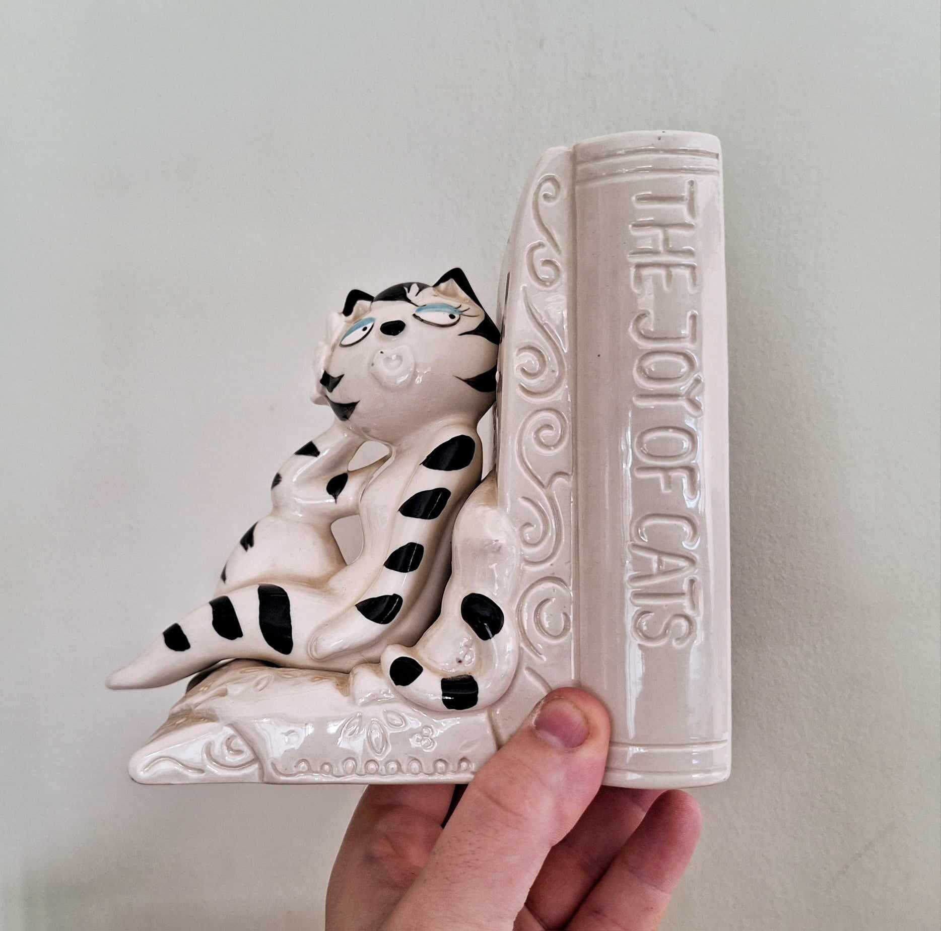 Vintage Takahashi “the Joy of Cats” Ceramic Bookends Figurines