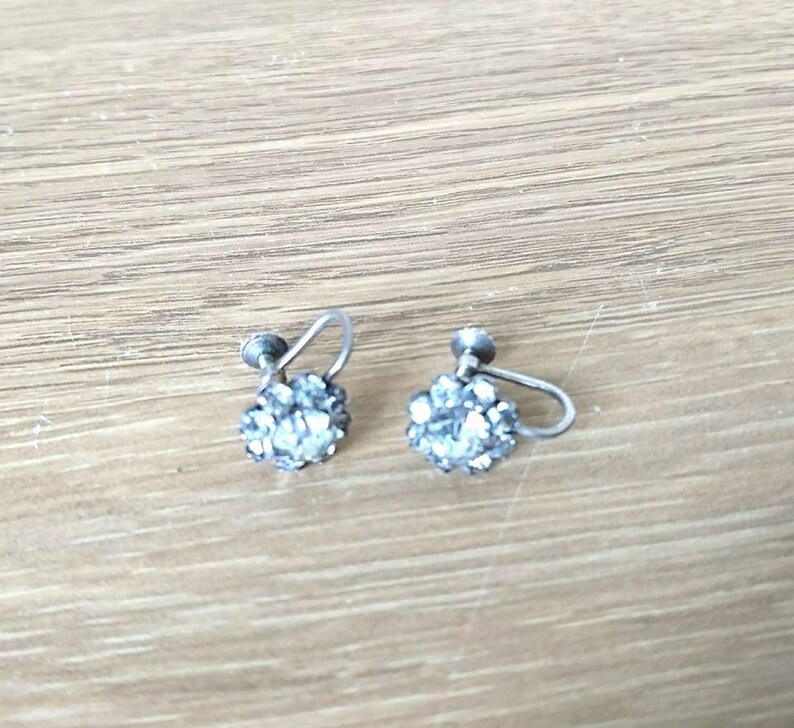 Vintage Earrings Screw Back Faux Diamond diamante Rhinestone Silver Tone Floral Stud Costume jewelry