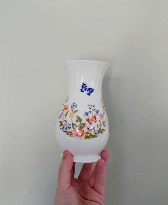 Aynsley Cascade Spiral Vase Cottage Garden Aynsley Fine Bone China
