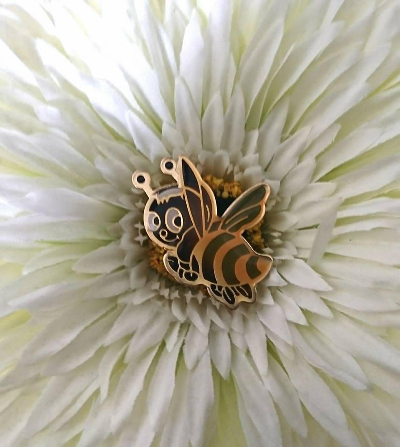 Vintage Brooch Bee Insect Pin Goldtone Costume Jewellery Jewelry ...