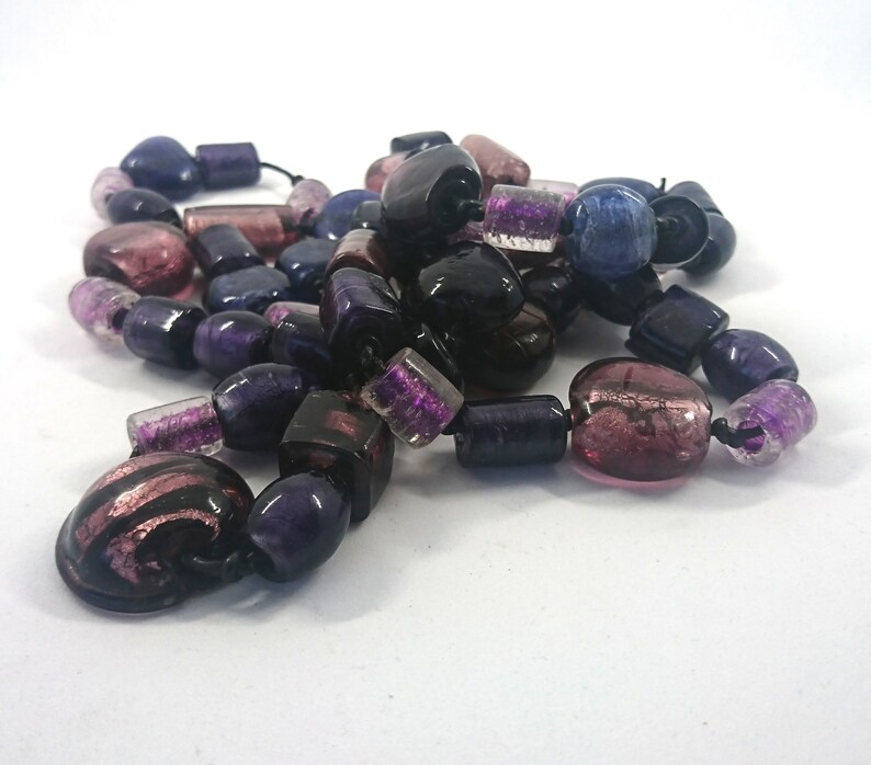 Vintage Very Long Purple Glass Beaded Chunky Necklace Costume Jewellery Jewelry Foil Glass
