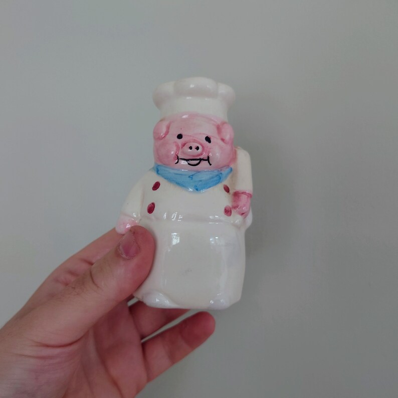 Vintage Chief Pig Pink Salt and Pepper Shakers Cruet Set Novelty Shakers Collectible Kitchenalia Pottery Tableware Dispensers image 4