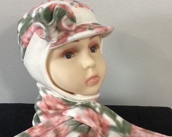 Girls peach flowered winter hat