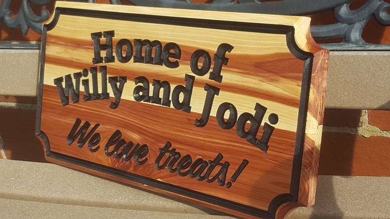 Family Sign Cedar Newlywed Wood House Warming Closing Realtor Gift Personalized Custom Fancy Shape imagem 2