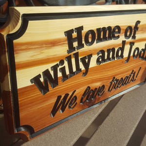 Family Sign Cedar Newlywed Wood House Warming Closing Realtor Gift Personalized Custom Fancy Shape imagem 3