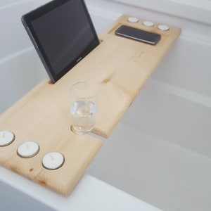 Liegen Tablett 11,5 x 33-38 Custom Made zu bestellen Kiefer Caddy Regal Tablet Handy Kerze Halter entspannen Relax Spa Tag routed Holz Mama Geschenk Bild 7