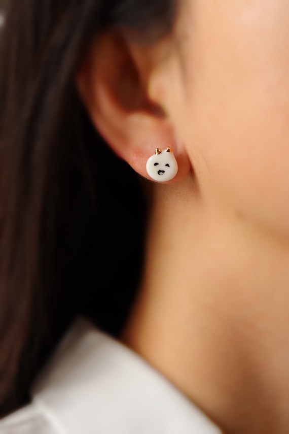 Hand painted happy-faced little bonhomme  porcelain studs