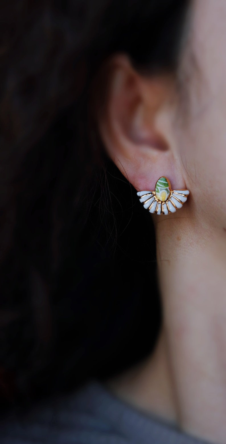 Small porxelain dangle earrings E