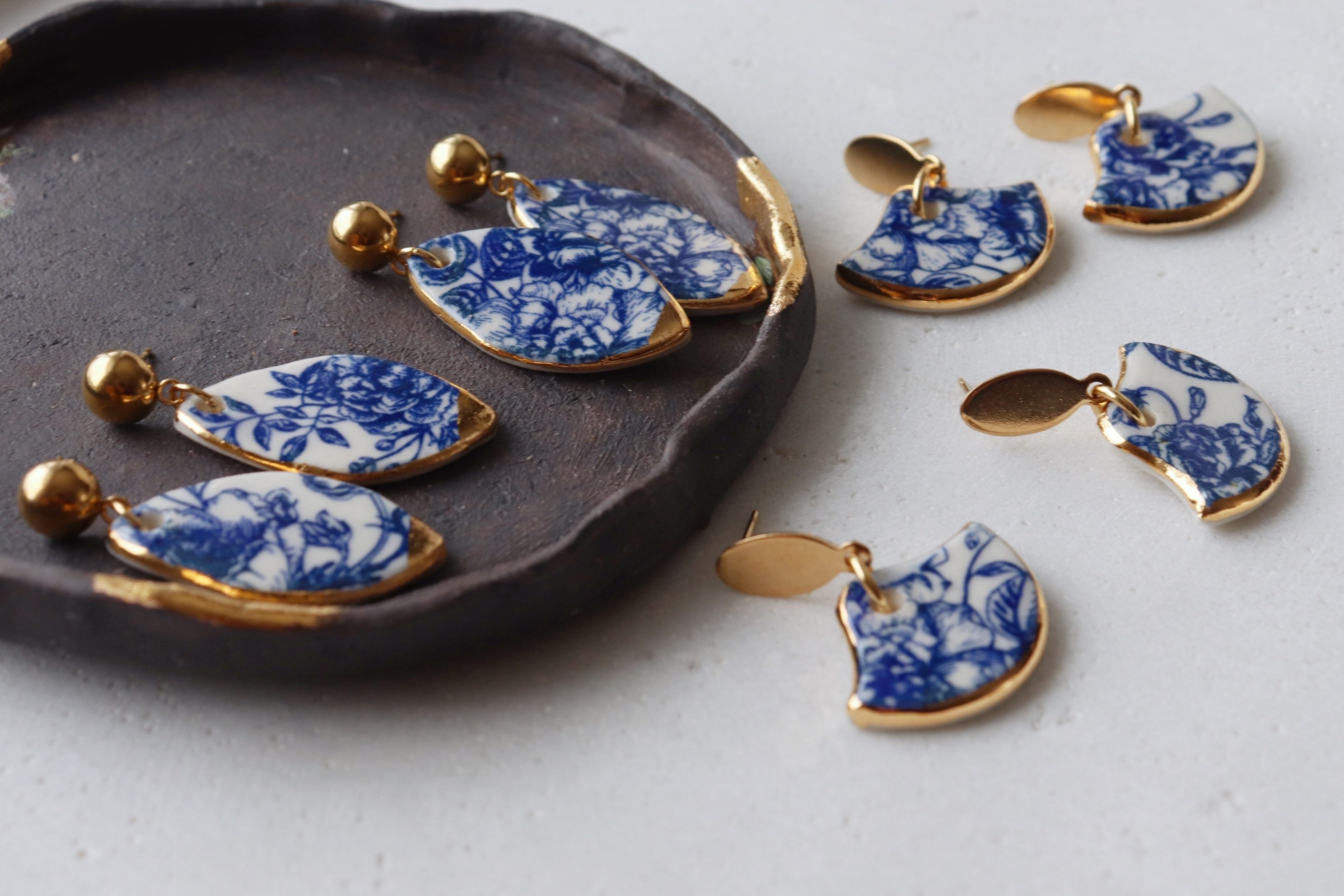 Qinghua blue and white porcelain porcelaine earrings
